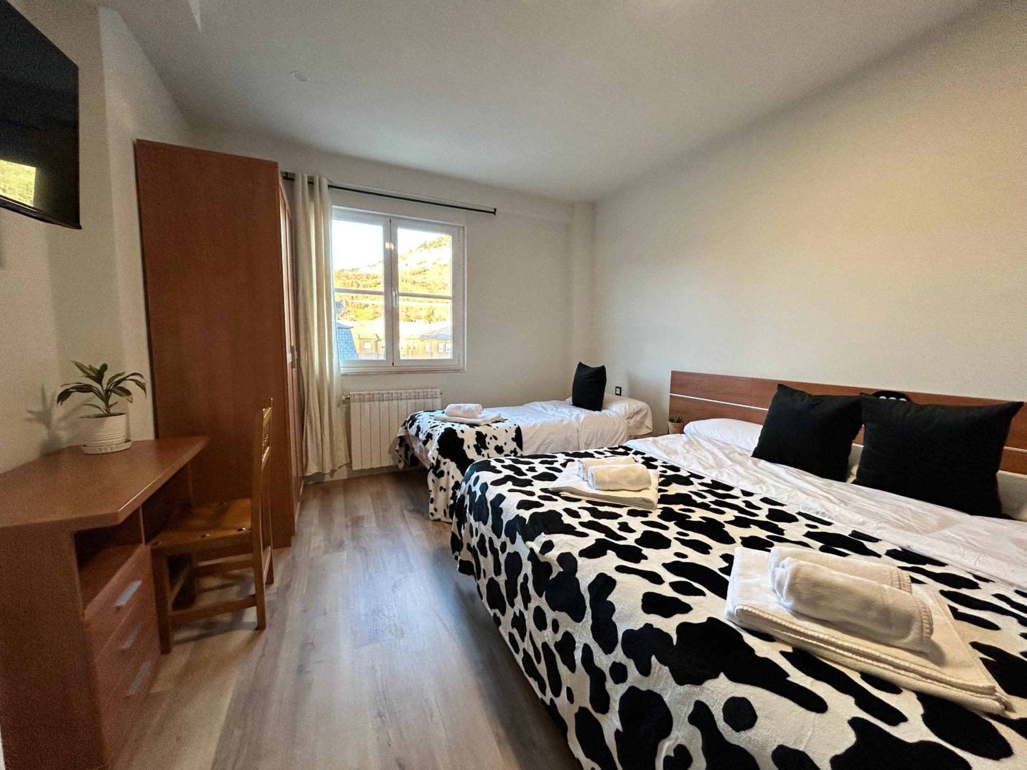 Bicis & Vacas Otel La Pola de Gordon Dış mekan fotoğraf