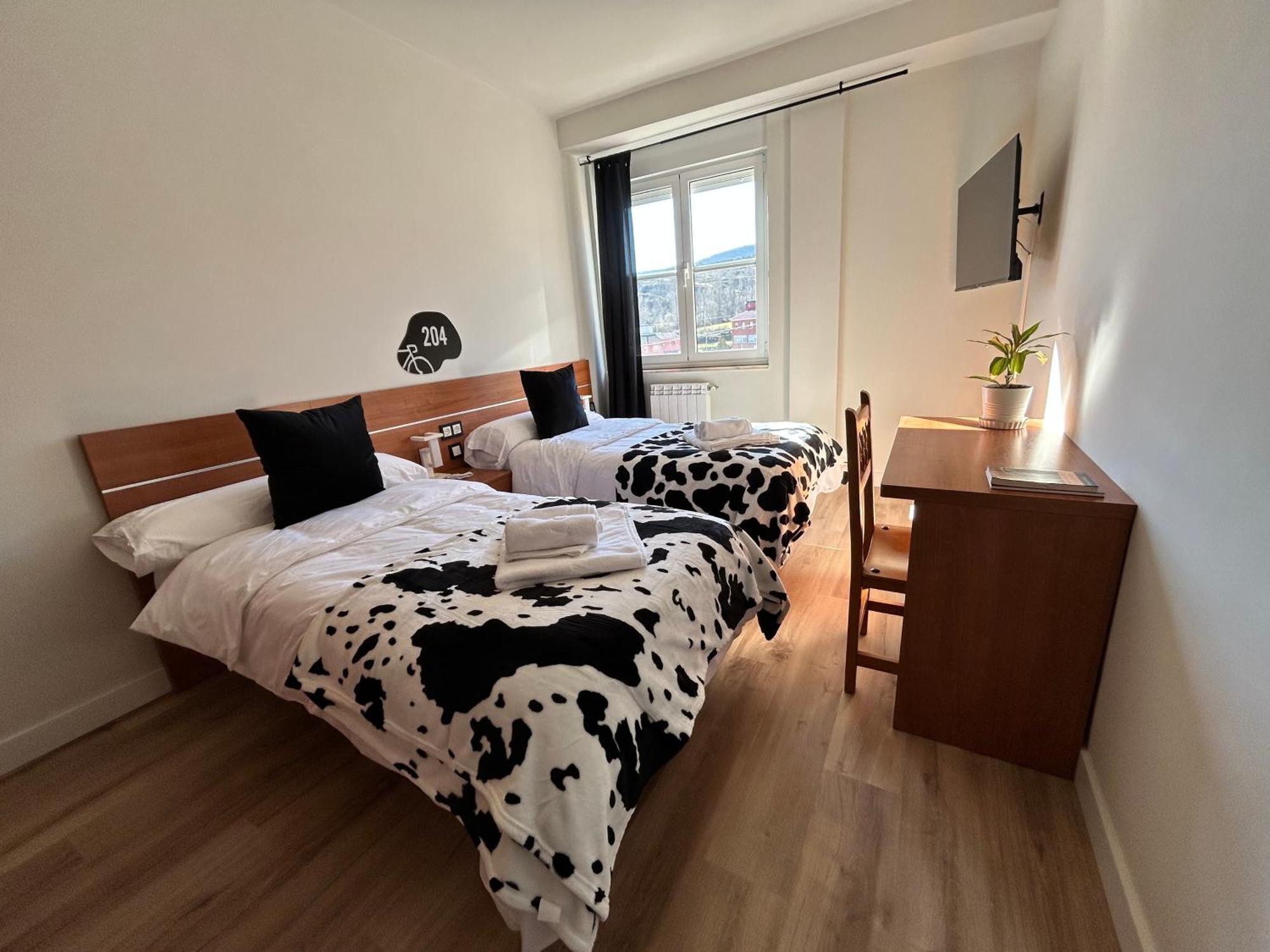 Bicis & Vacas Otel La Pola de Gordon Dış mekan fotoğraf