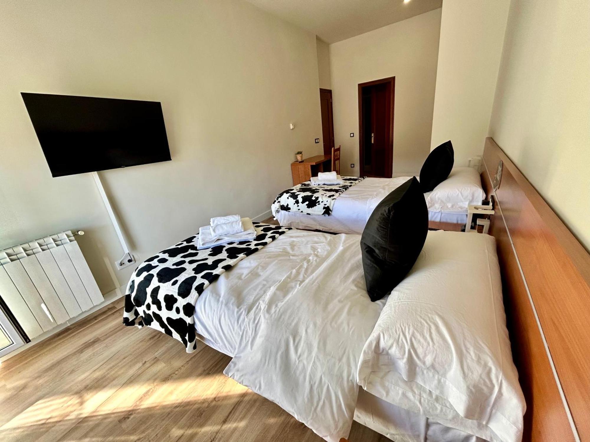 Bicis & Vacas Otel La Pola de Gordon Dış mekan fotoğraf