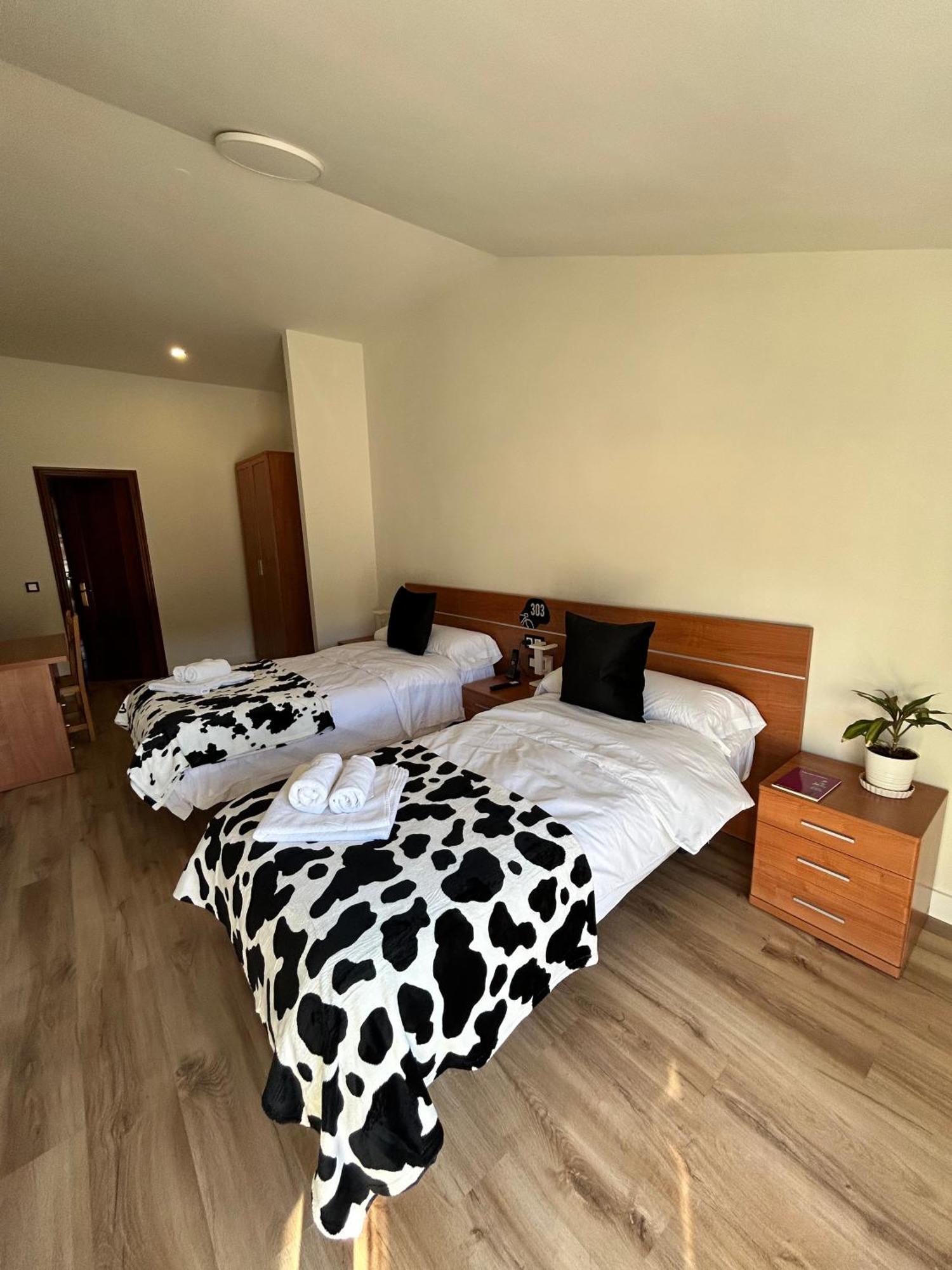 Bicis & Vacas Otel La Pola de Gordon Dış mekan fotoğraf